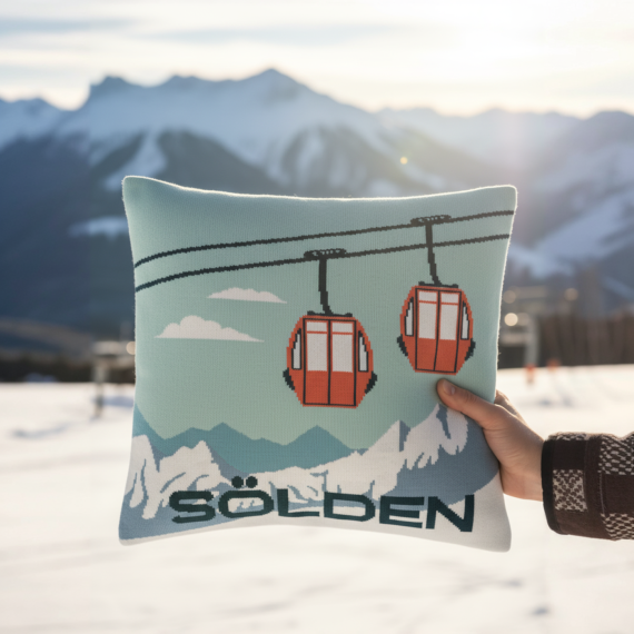 GRAPHIC KNIT THROW PILLOW 